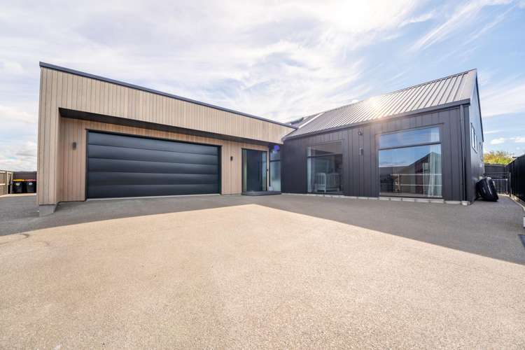 48 Meadowstone Street Gleniti_28
