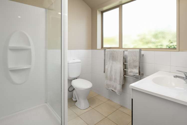 70 Seniors Road Wairau Valley_24