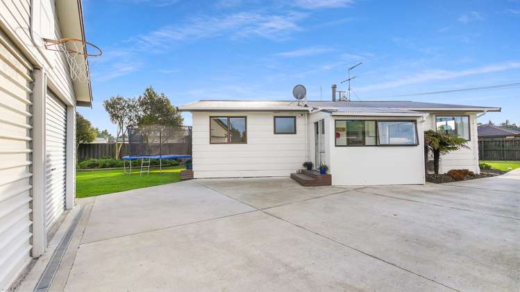 6 School Lane Kirwee_14