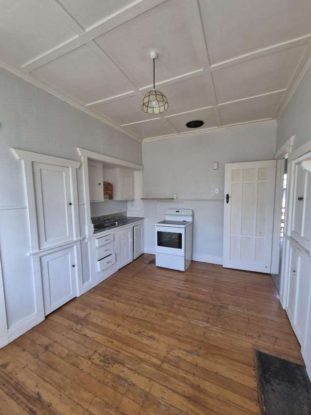 2/15 Larch Street 11068_2