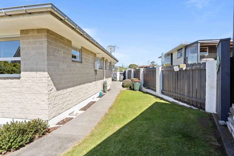 6 Culzean Grove Bell Block_15