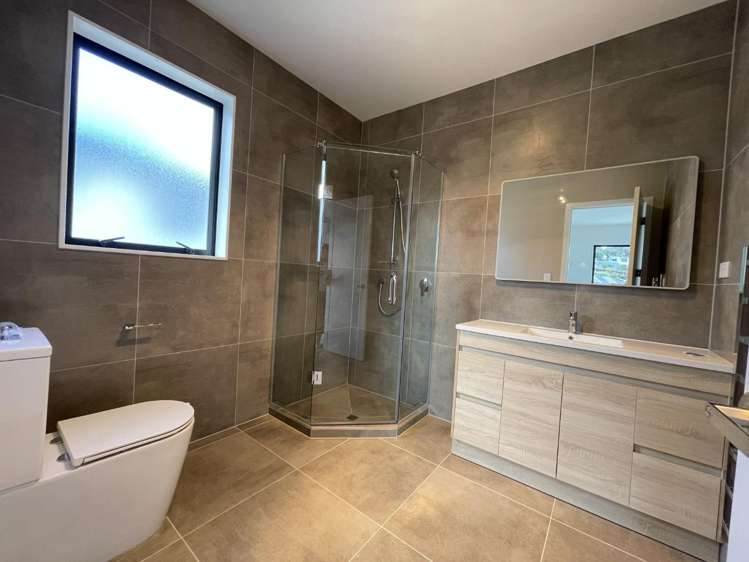 7 Wallis Lane Orewa_13