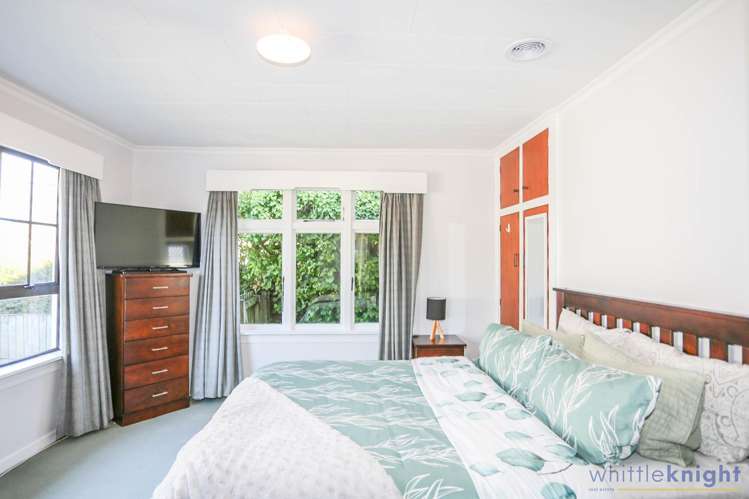 67 Coopers Road Dallington_7