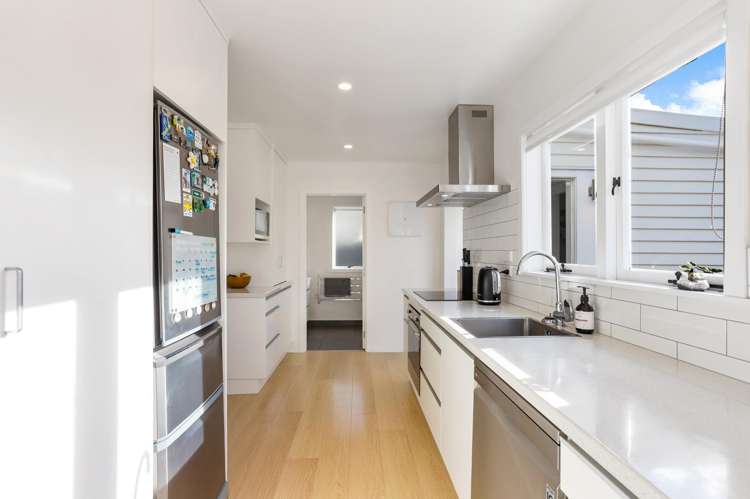 3 Malam Street Glen Eden_19