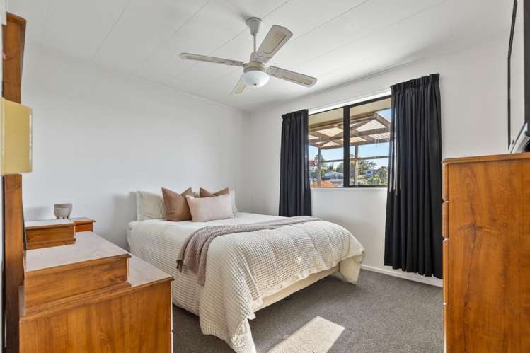 2/65 Keegan Drive Massey_10
