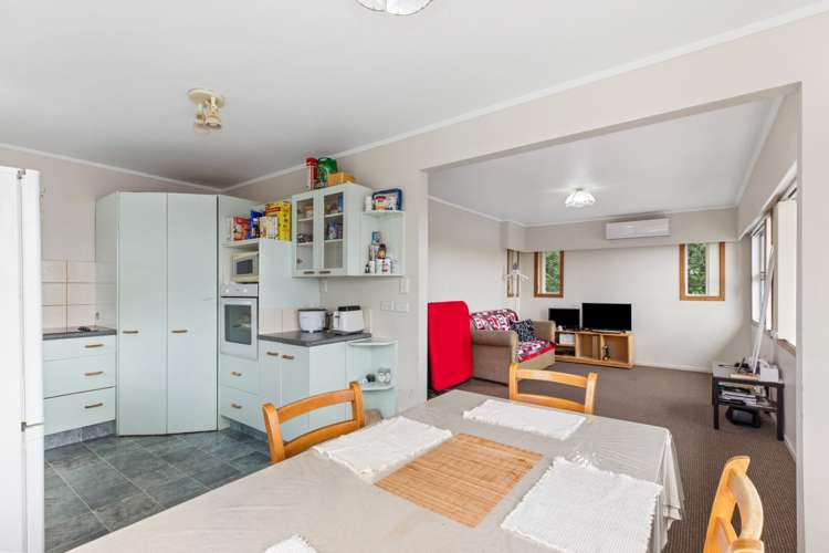 78b Sutherland Road Brookfield_9