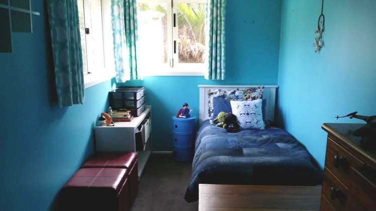 13 Glenfern Road Mellons Bay_7