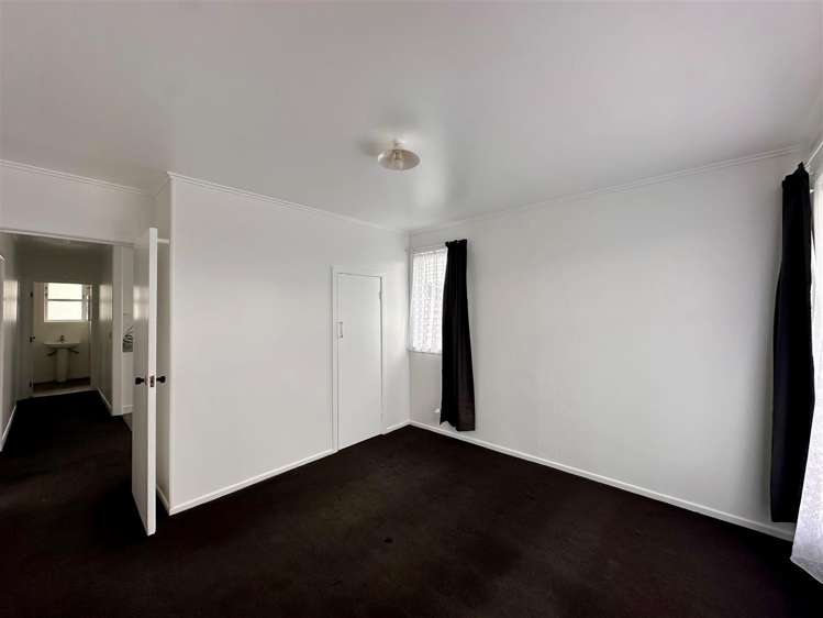 18 Bolton Place Otara_7