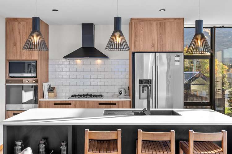 148 Warren Street Wanaka_19