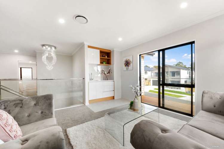 6 Tullymore Drive Flat Bush_8