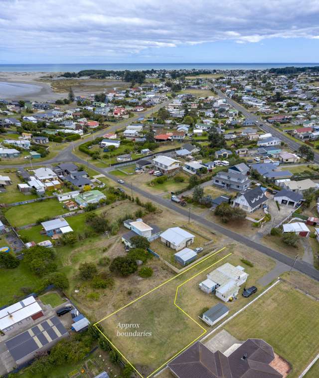 8a Chaffey Street Foxton Beach_1