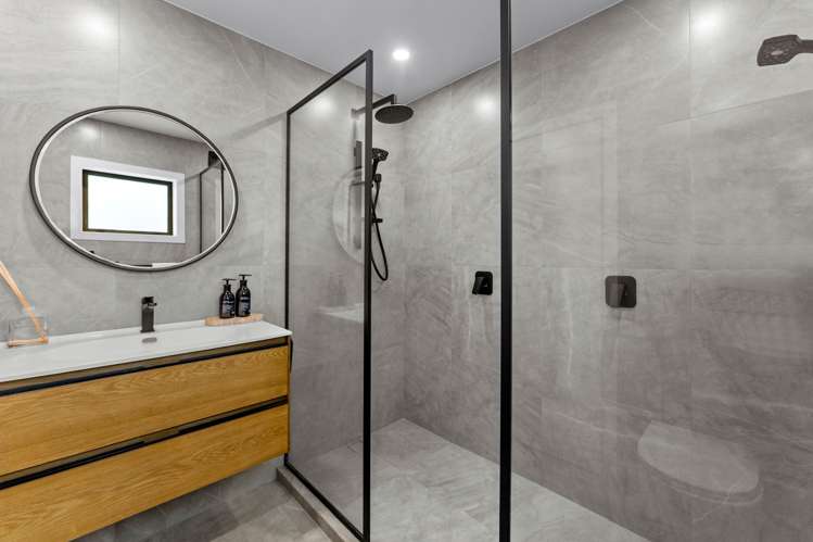 8C Huka Road Birkenhead_10