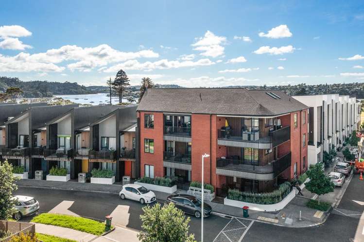 3/85 Bomb Point Drive Hobsonville_22