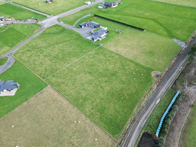 81 Mika Way Lorneville_56