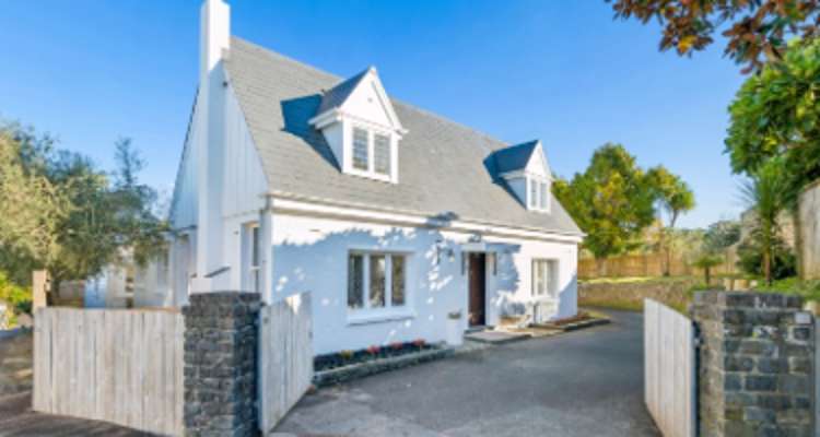 19 Paparoa Road_0
