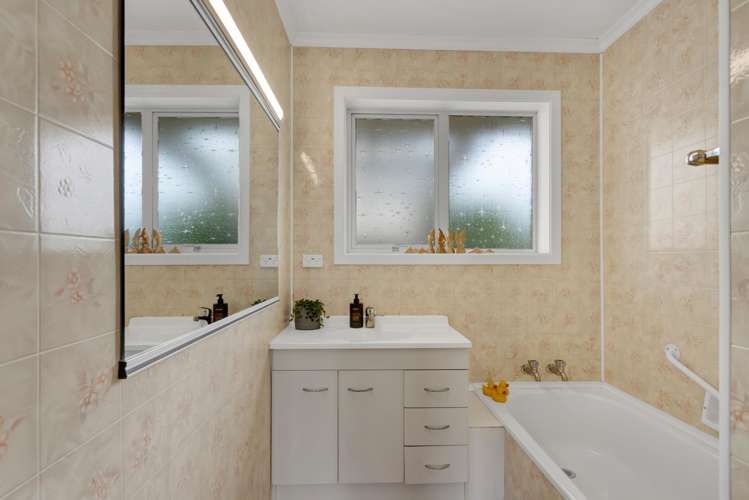 55 Mangati Road Bell Block_16