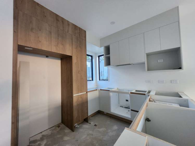 Lot 2/15, 3/15 & 5/1 Matterhorn Crescent Northpark_10