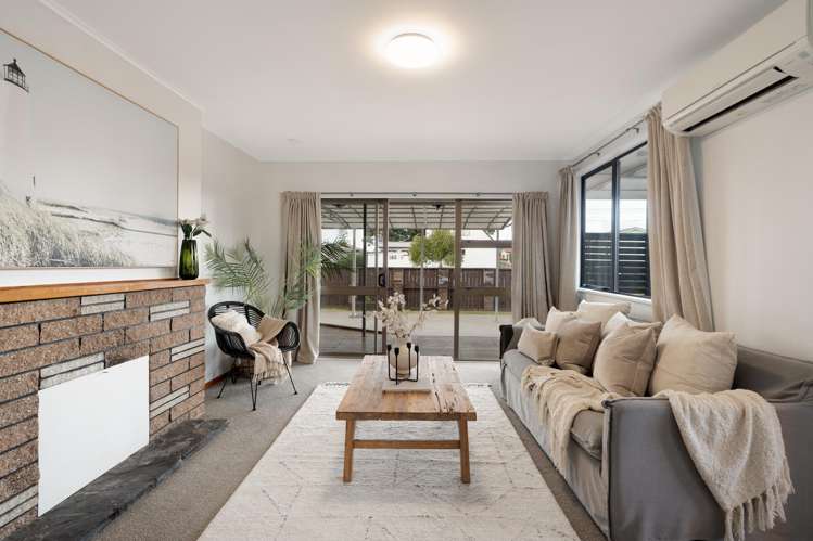16 Leander Street_5