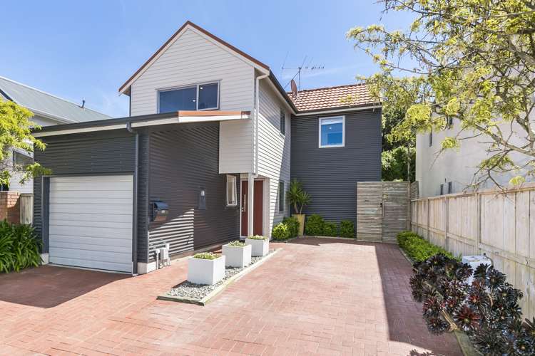 15/36 Dee Street Island Bay_17