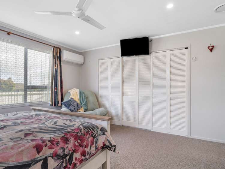 17 Byron Grove Owhata_17