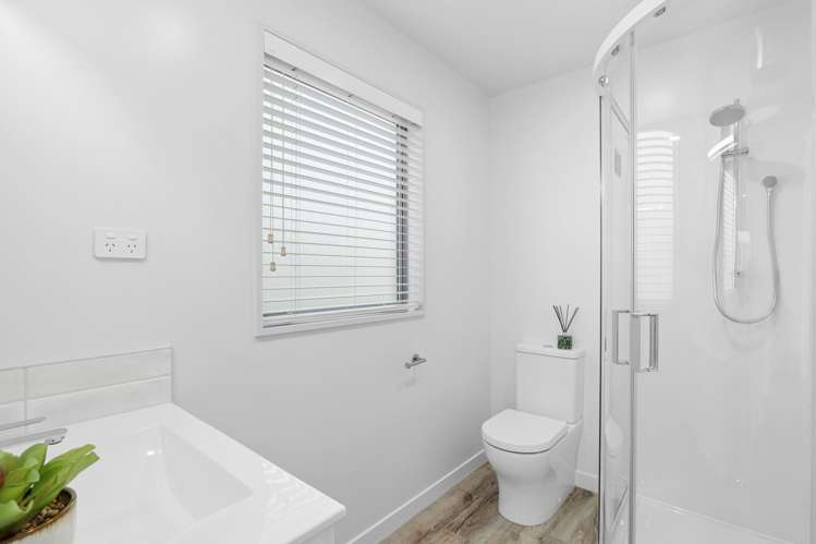 27 Kakapo Lane Redwood_20