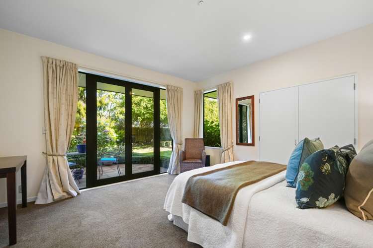 14 Regents Park Drive Casebrook_21