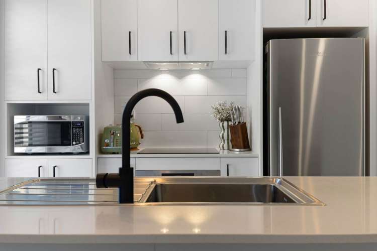 8 Whakahui Lane Mangere Bridge_7