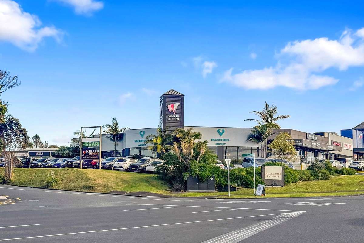 Unit 22/160 Wairau Road_5