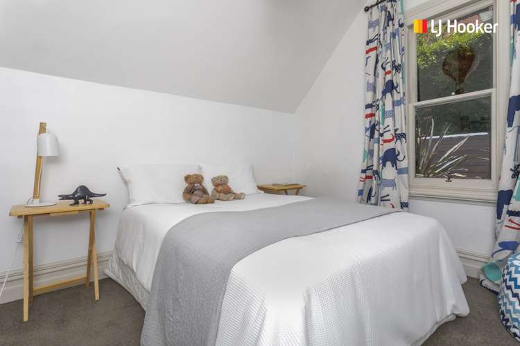 38 Easther Crescent Kew_16