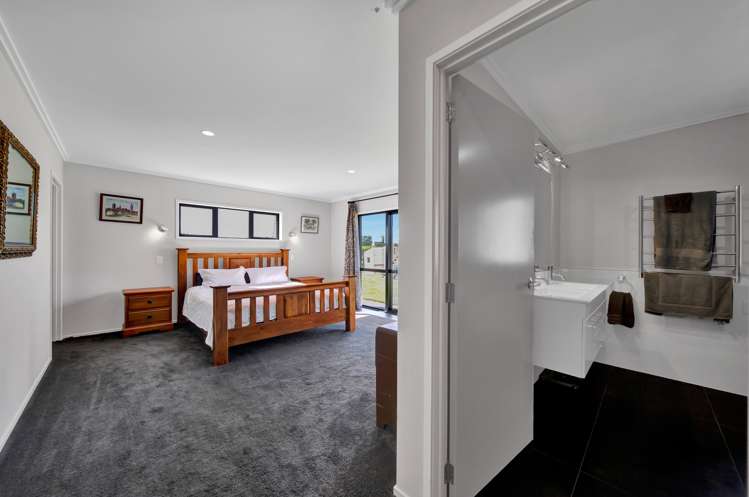 506 Egmont Road Hillsborough_16