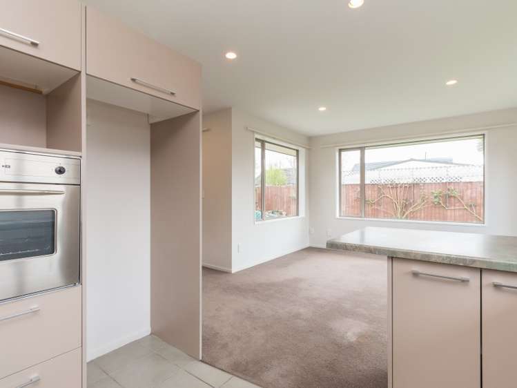 9 Woodham Courts Linwood_5