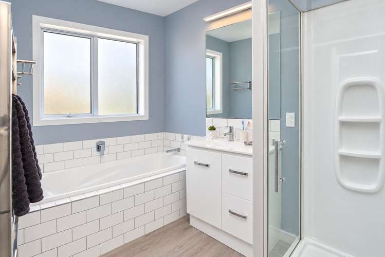124 John Burke Drive Aotea_21