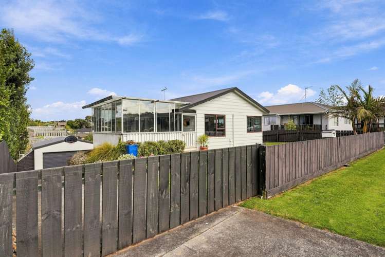 55 Edgewater Parade Waiuku_31