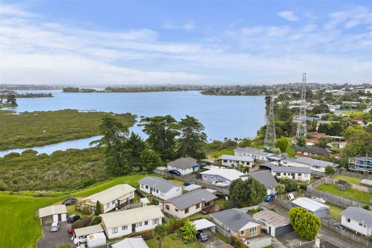 1/12 Aurea Avenue Pakuranga_30