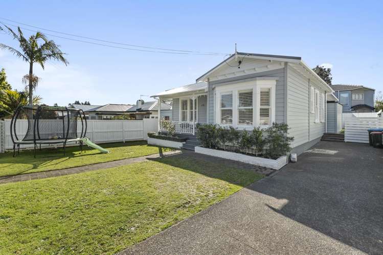 1/21 Foch Avenue Mount Roskill_4