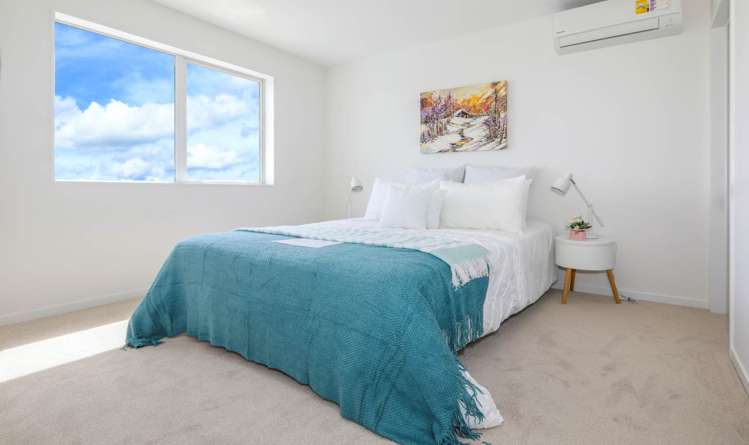 98 Joseph Street Flat Bush_11