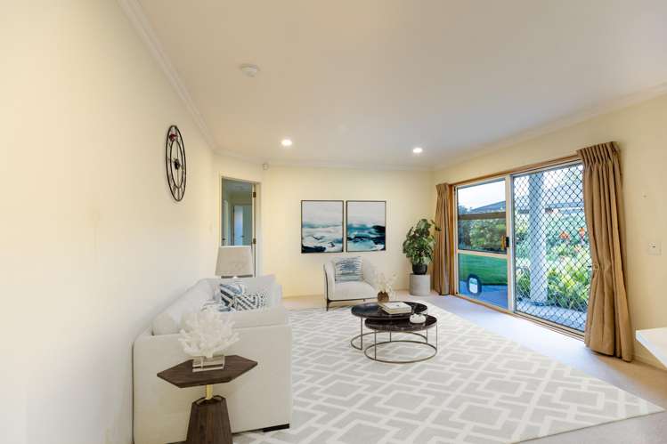 9 Knightsbridge Place Taradale_4