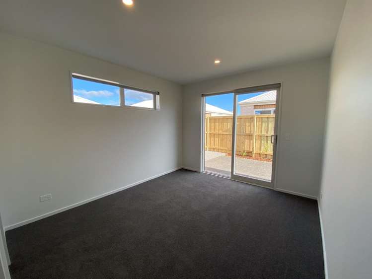 9 Harlequin Drive 11103_7