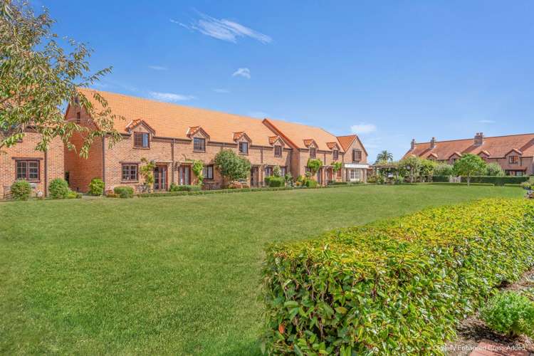 31/24 Quiet Woman Way_5