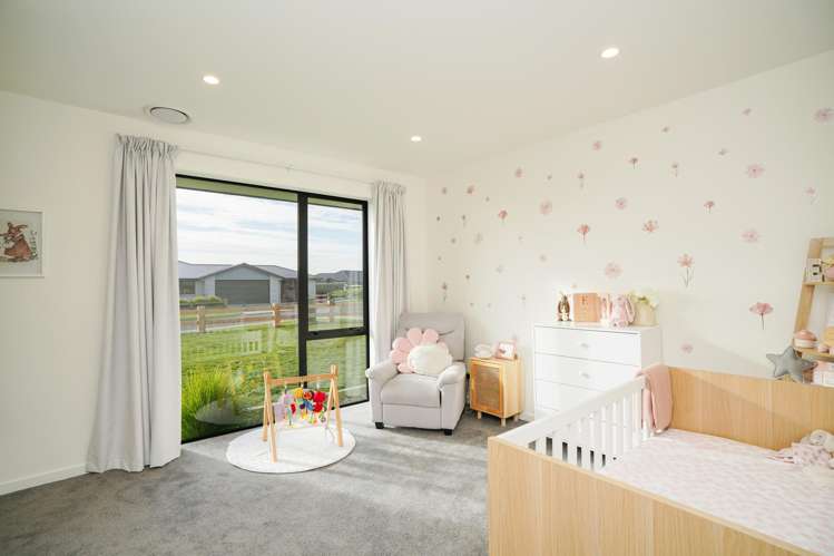 6 Chatham Rise Seaward Bush_25