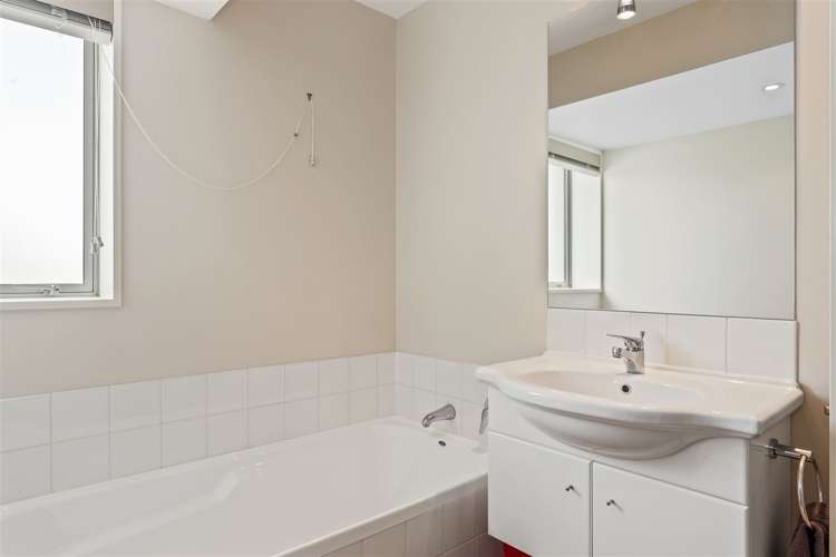 20 Waterford Avenue Northwood_11