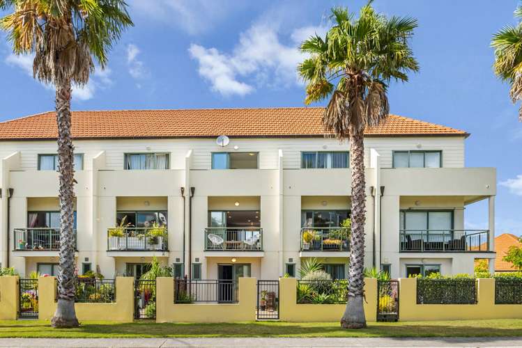 30 Waterside Crescent Gulf Harbour_4