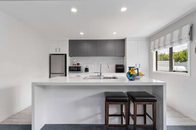 27 Armstrong Avenue Carterton_4