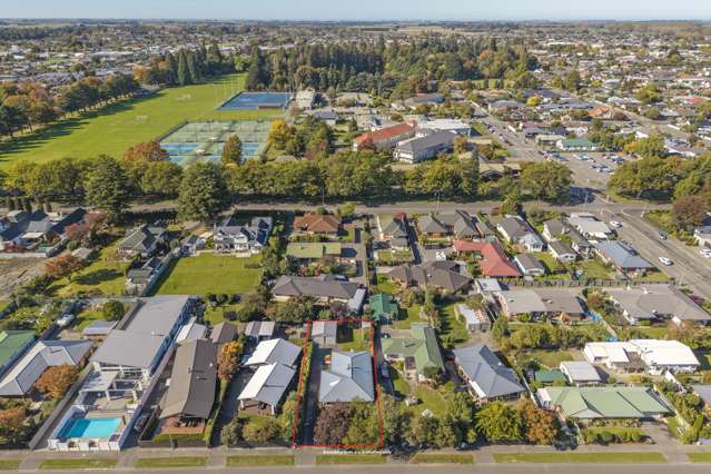 Well-located in the heart of Allenton