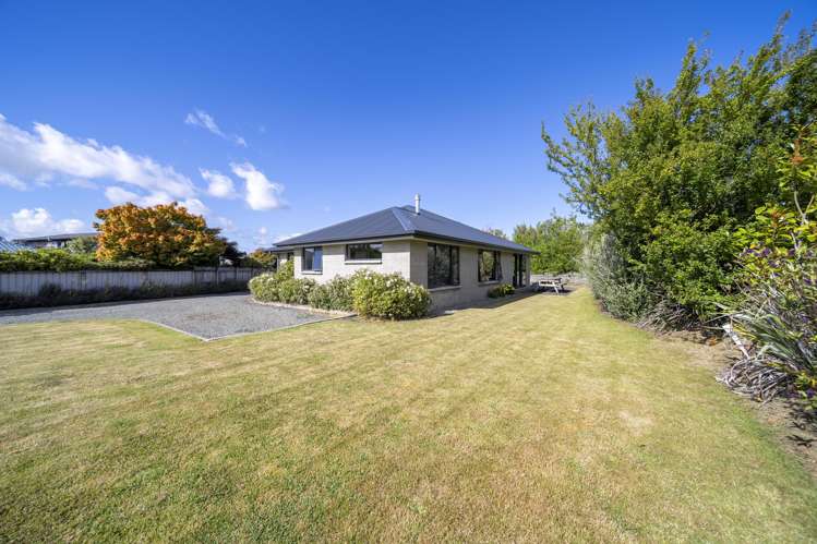 60 Lawson Burrows Crescent Te Anau_23