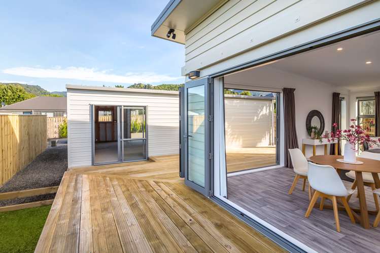 7 Orion Way Featherston_16