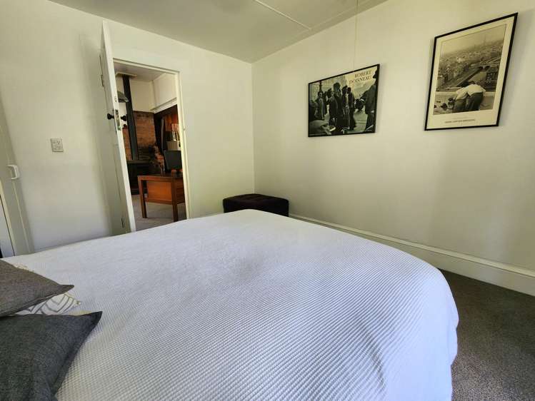 28 Ross Street Dunollie_19