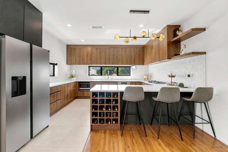 23 Tannaghmore Drive Flat Bush_6