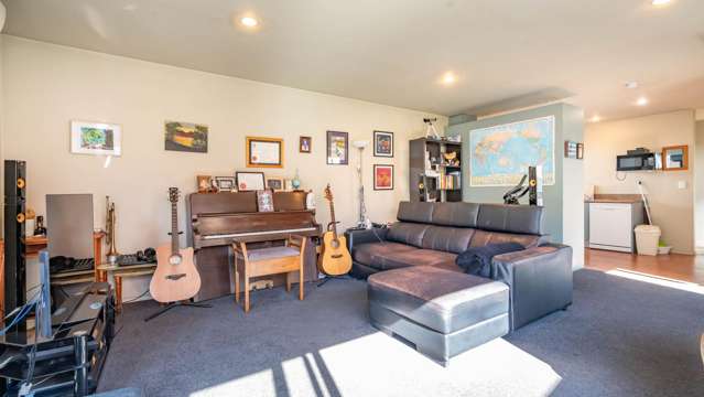 8A Somerset Crescent Spreydon_1