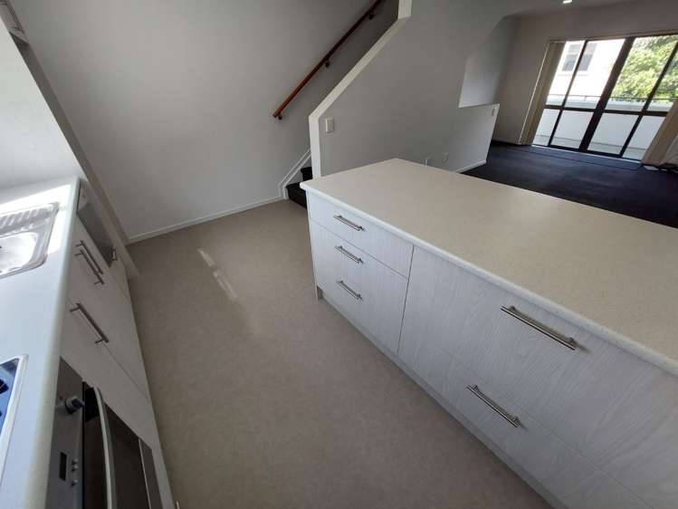 9/27 Rossmay Terrace Mount Eden_7